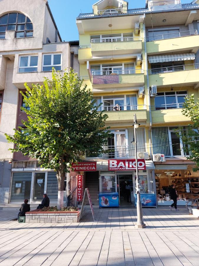 Hotel Venecia Apartments Struga Zewnętrze zdjęcie
