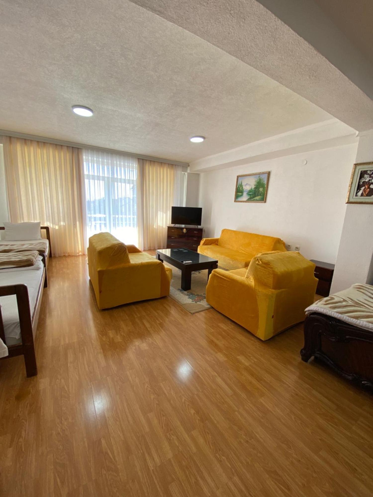 Hotel Venecia Apartments Struga Zewnętrze zdjęcie
