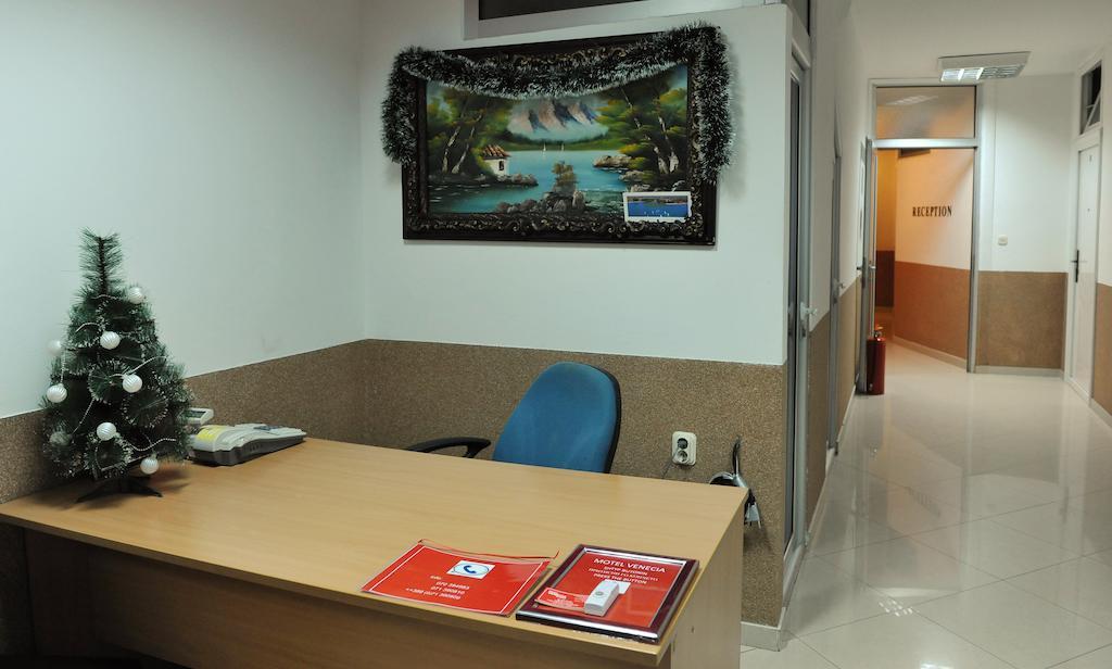 Hotel Venecia Apartments Struga Zewnętrze zdjęcie