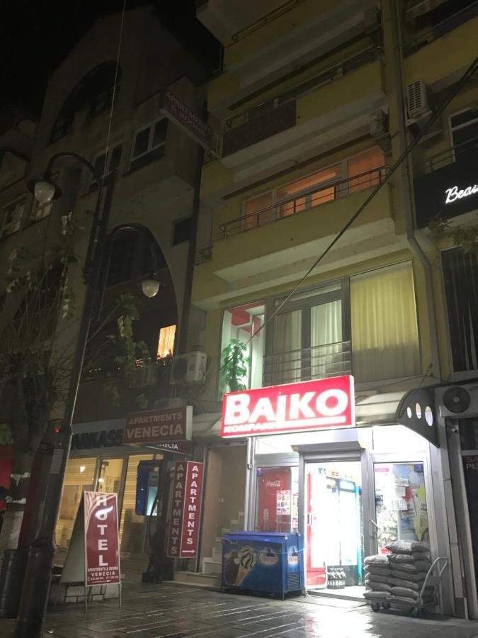 Hotel Venecia Apartments Struga Zewnętrze zdjęcie